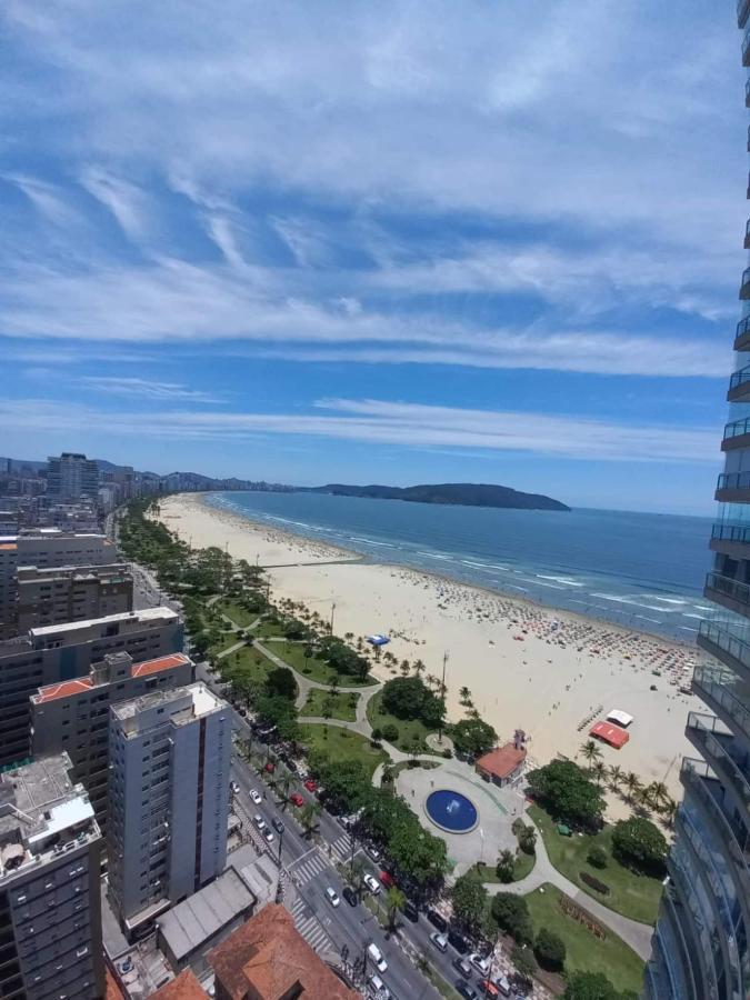 De Luxo Em Frente A Apartment