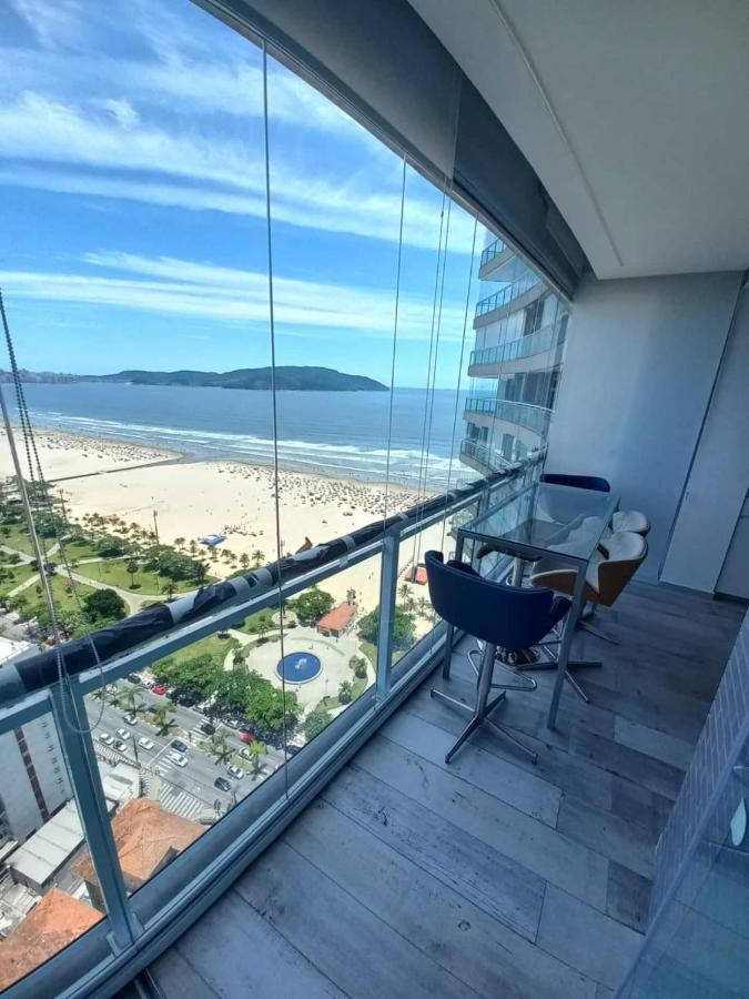De Luxo Em Frente A Apartment